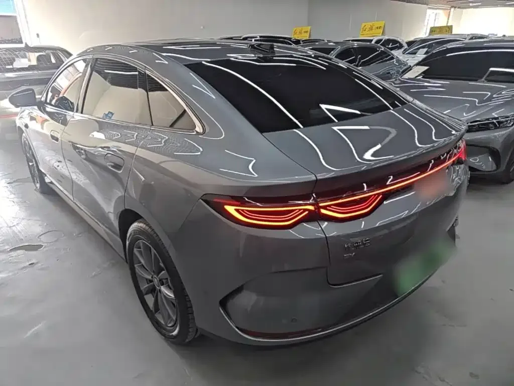 BYD Qin L — фото 6