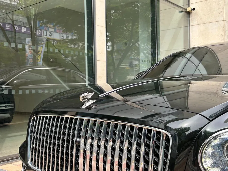 Bentley Flying Spur 2021 из KR, фото 9