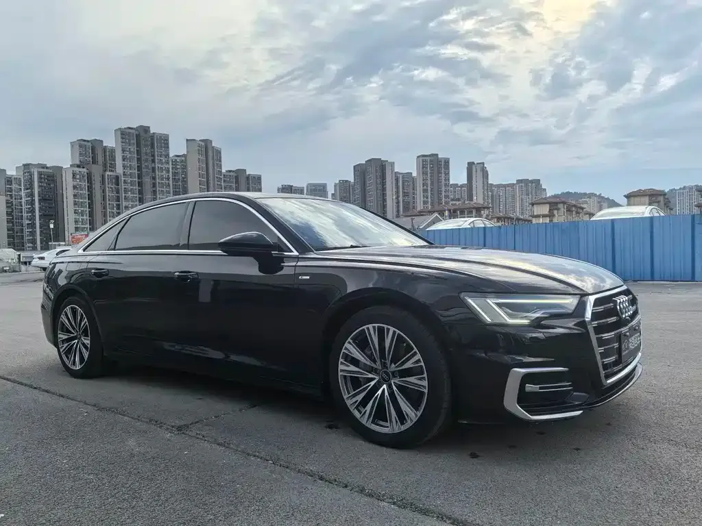 Audi A6L — фото 9