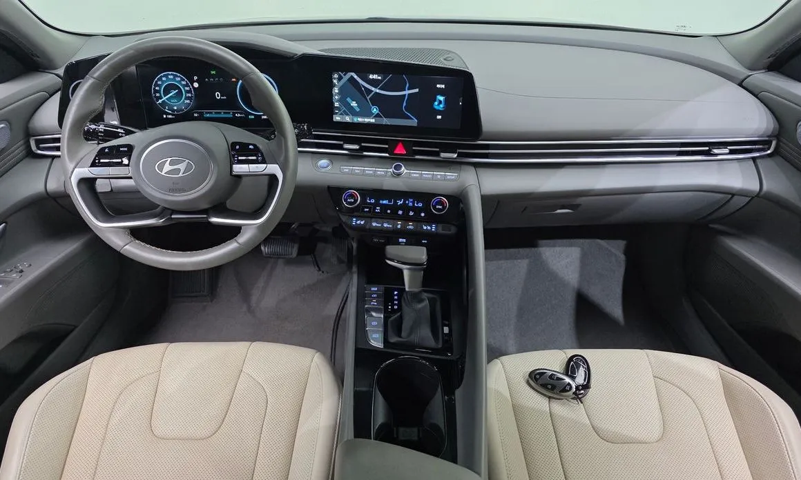 Hyundai AVANTE — фото 7