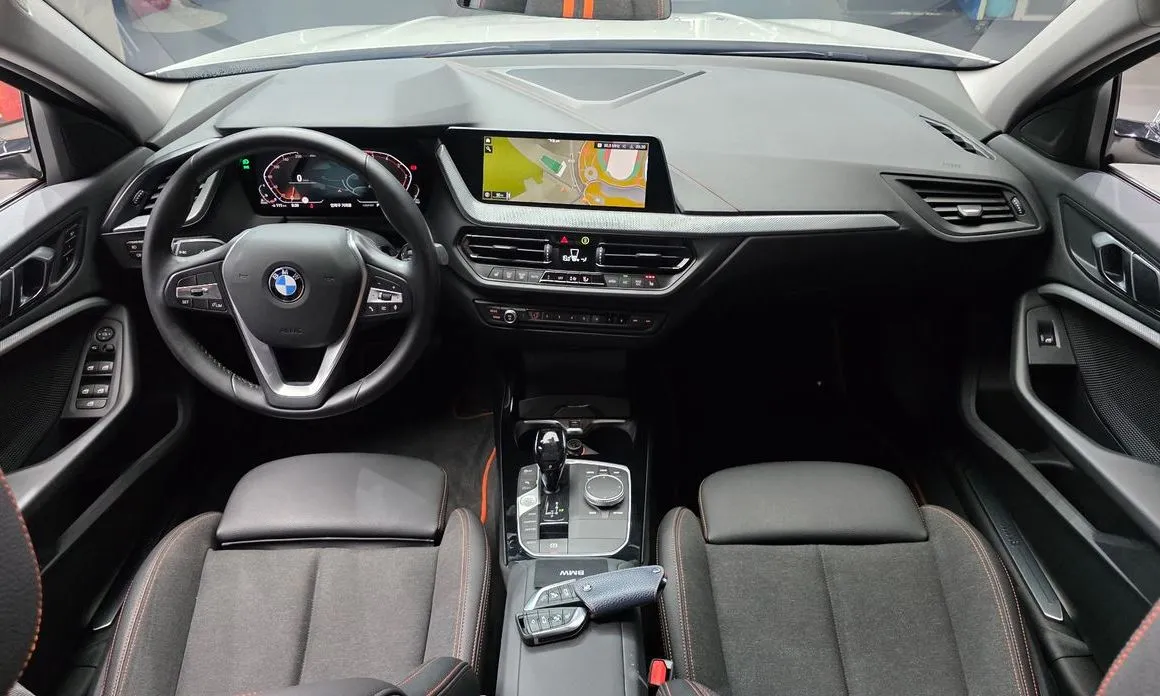 BMW 1-Series 2021 из KR, фото 9