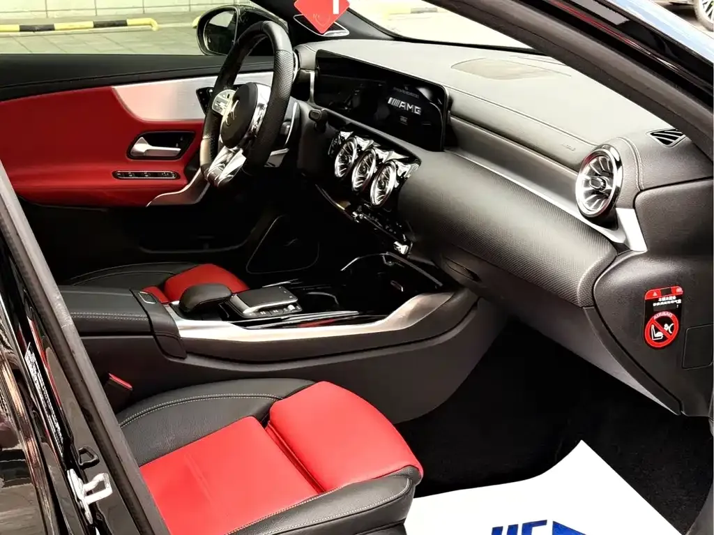 Mercedes-Benz A-Class AMG (Import) — фото 3