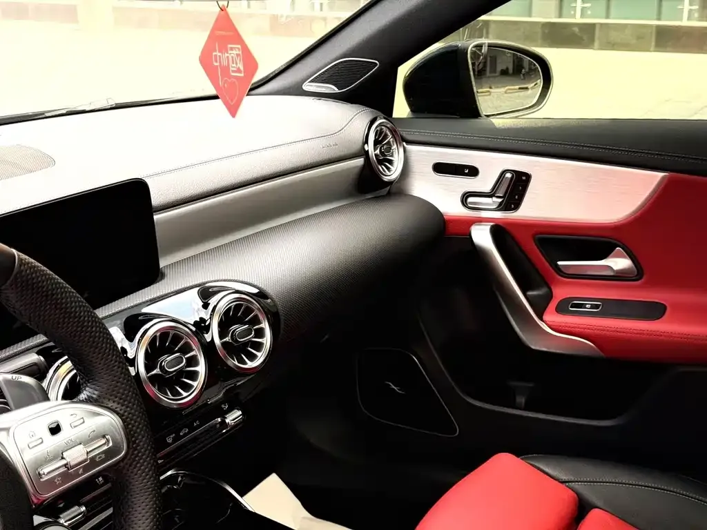 Mercedes-Benz A-Class AMG (Import) — фото 9