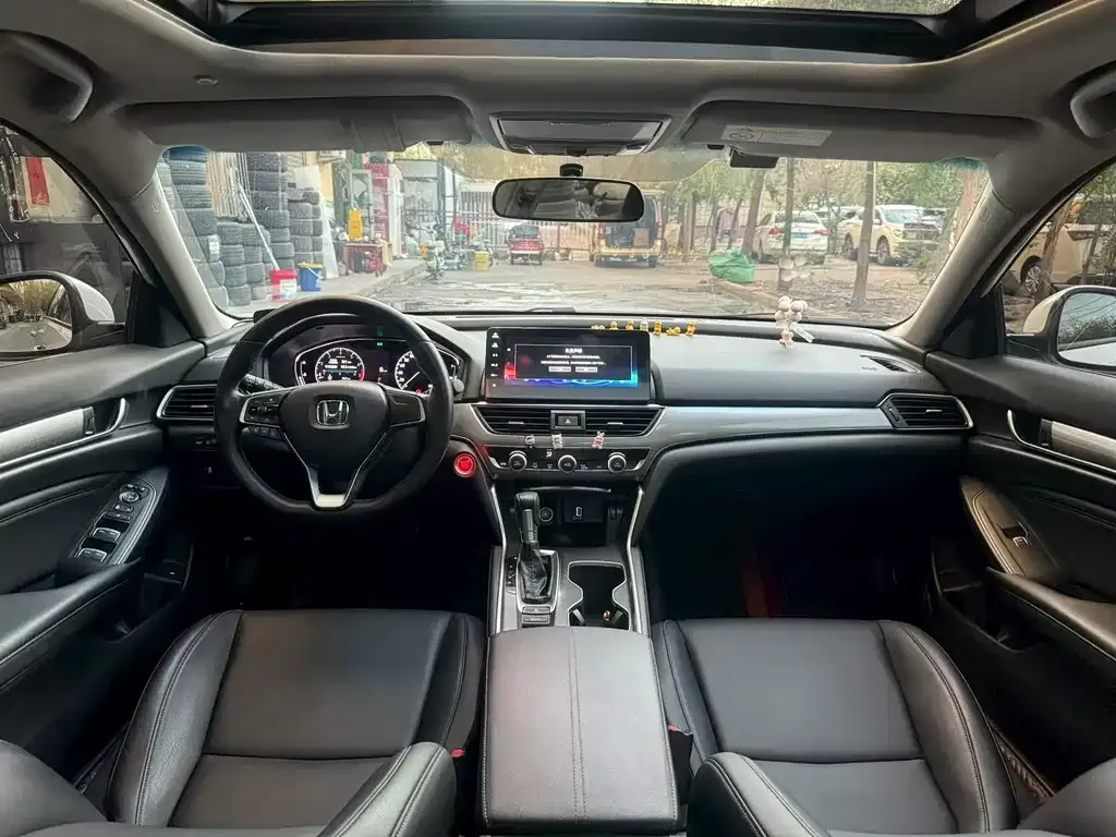 Honda Accord — фото 2