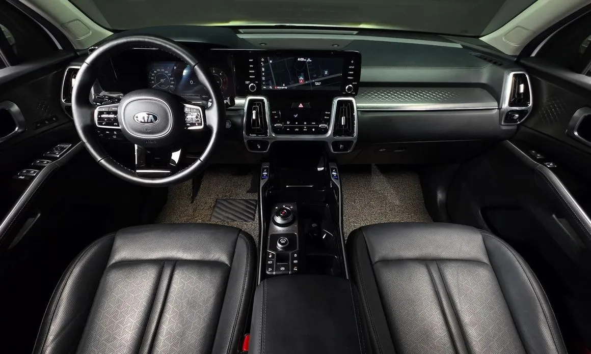 Kia Sorento — фото 4