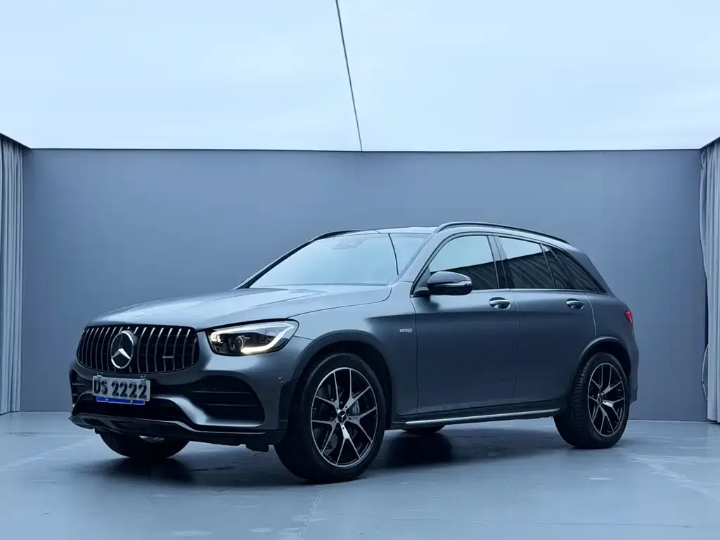 Mercedes-Benz GLC AMG — фото 1