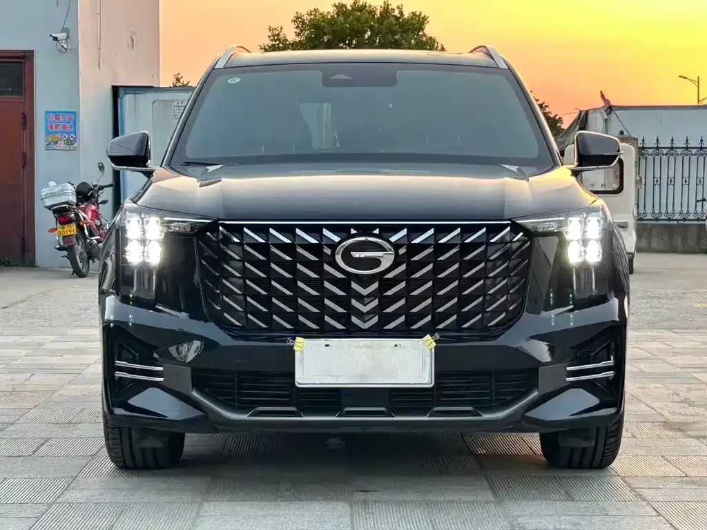 GAC Motor Trumpchi GS8 — фото 5