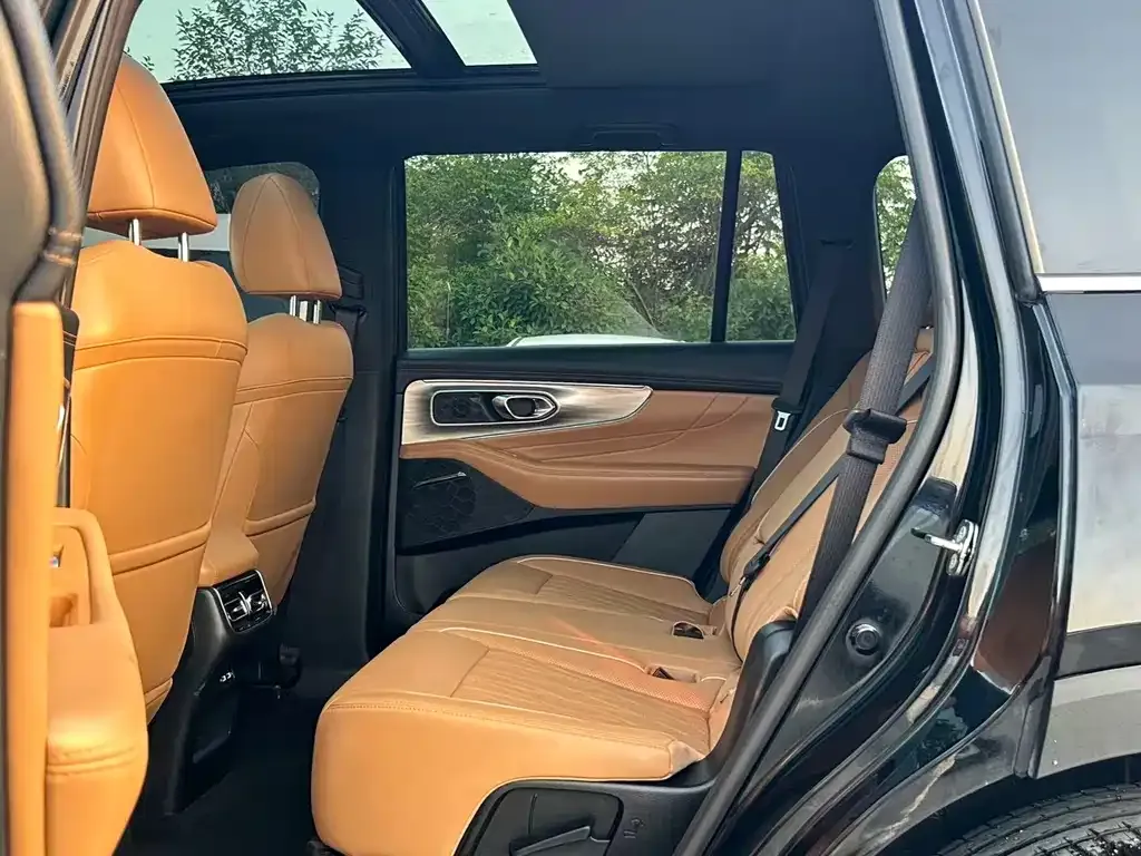 GAC Motor Trumpchi GS8 — фото 3