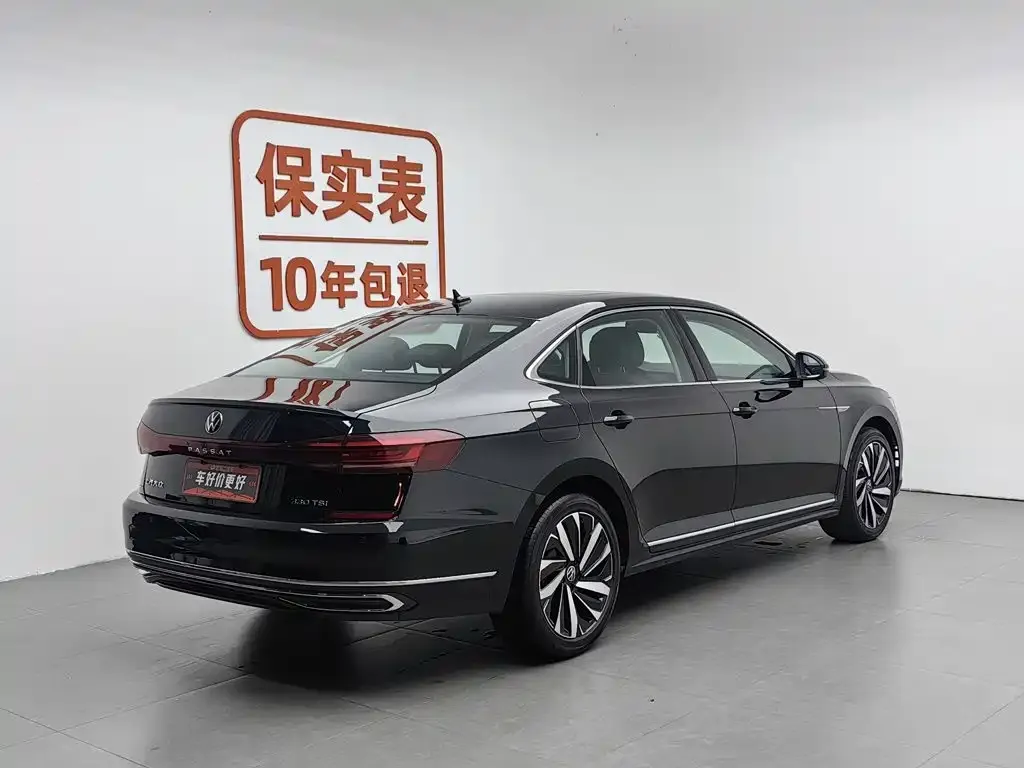 Volkswagen Passat — фото 6