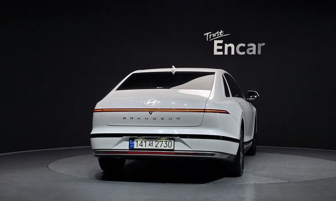 Hyundai Grandeur 2023 из KR, фото 3