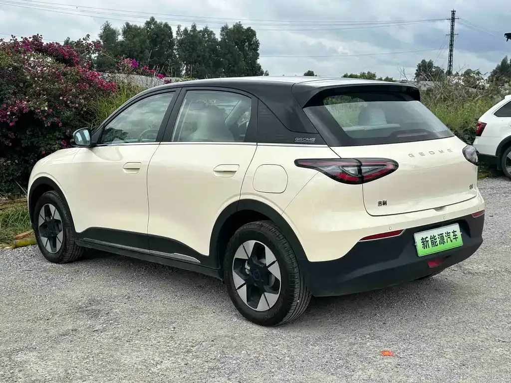 Geely Starburst — фото 6