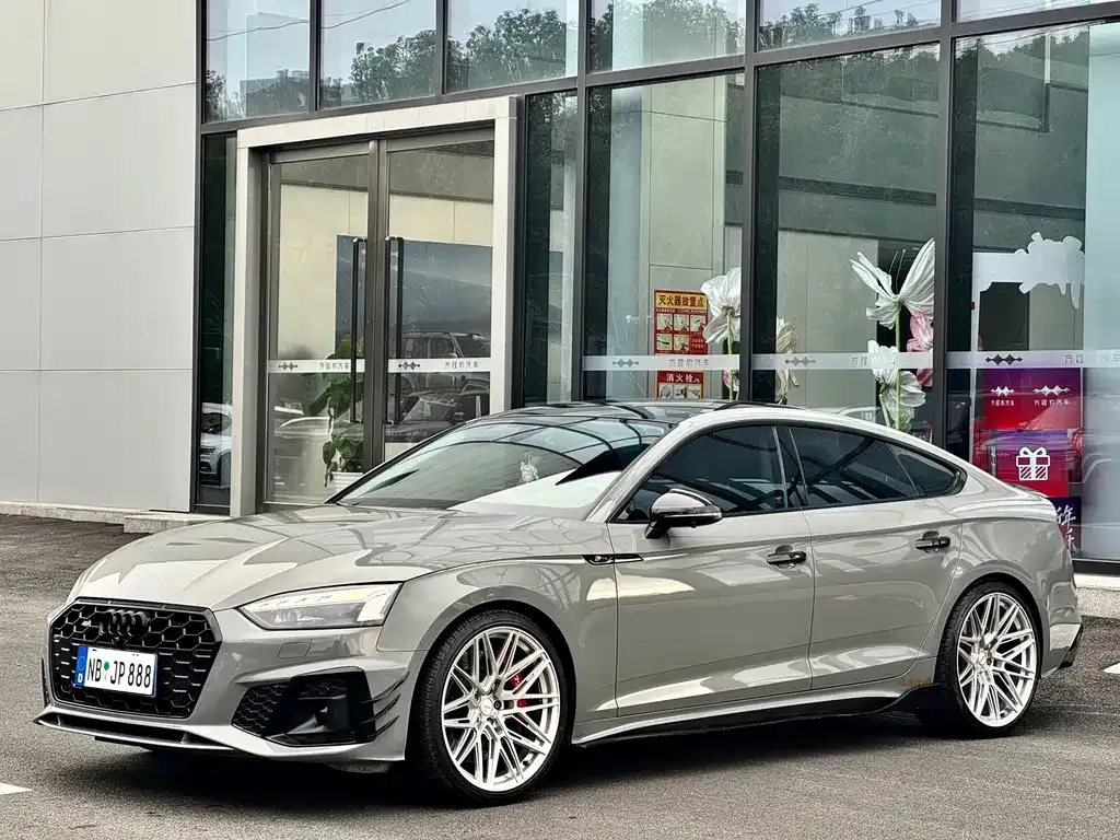 Audi A5 (Import) — фото 5