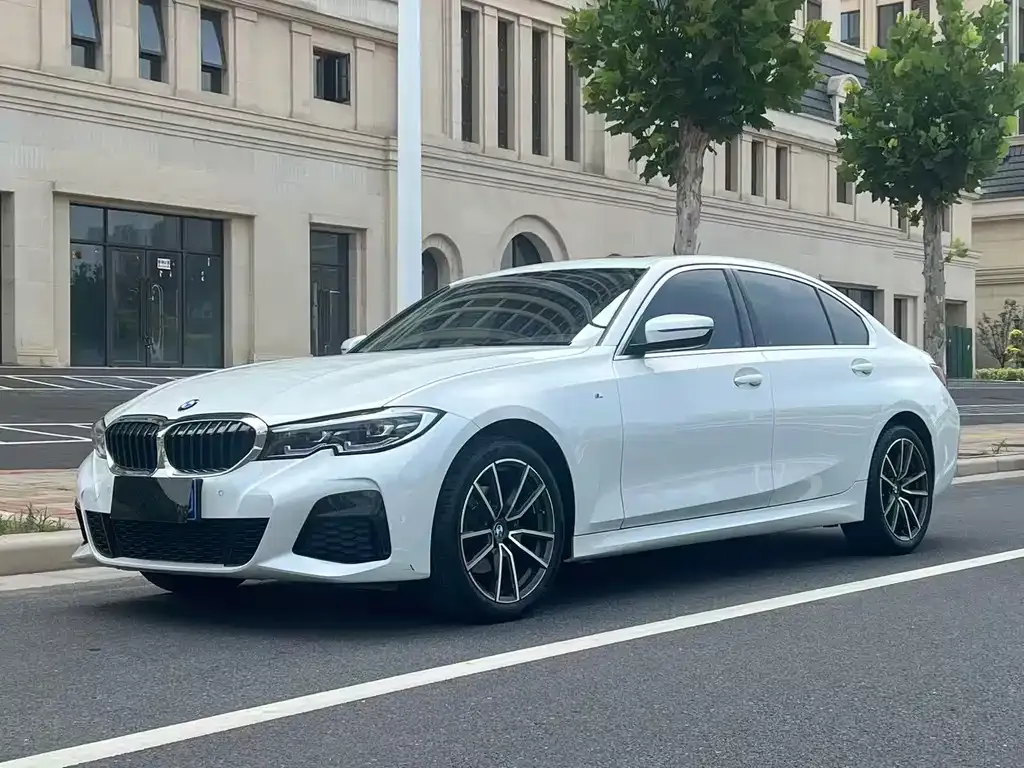 BMW 3 Series — фото 1