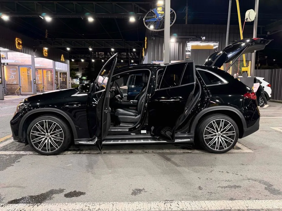 Mercedes-Benz EQE