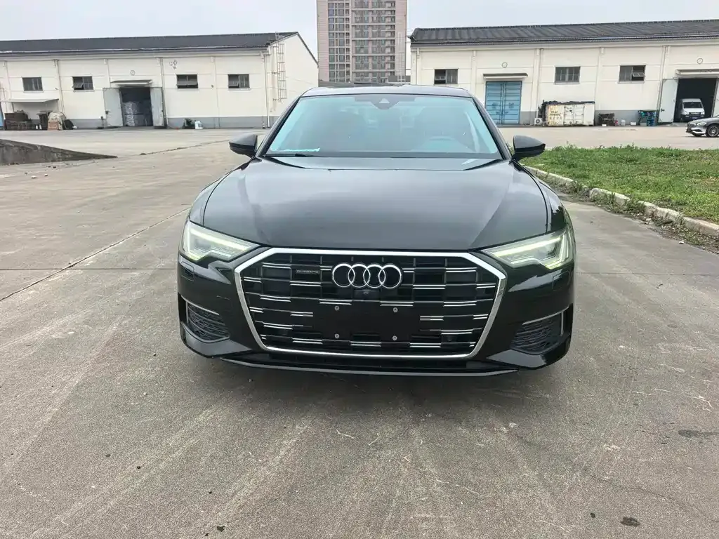 Audi A6L — фото 6