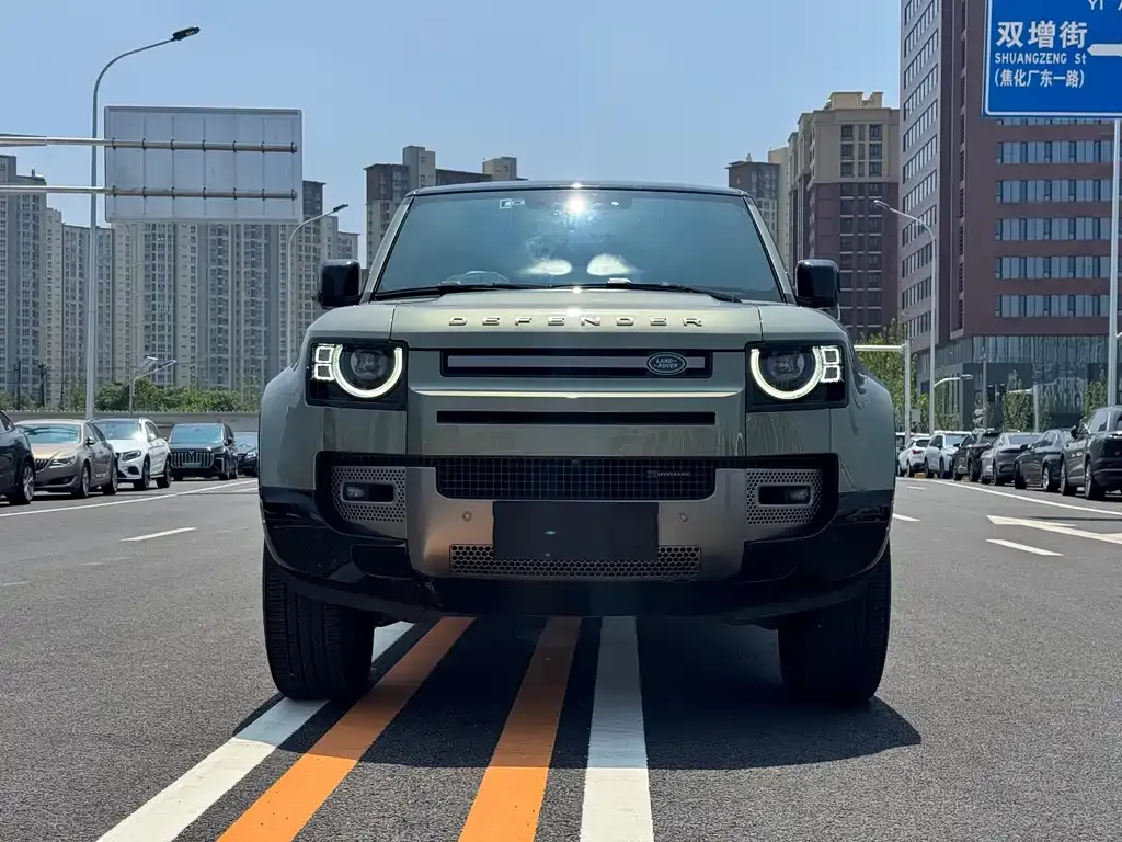 Land Rover Defender — фото 9