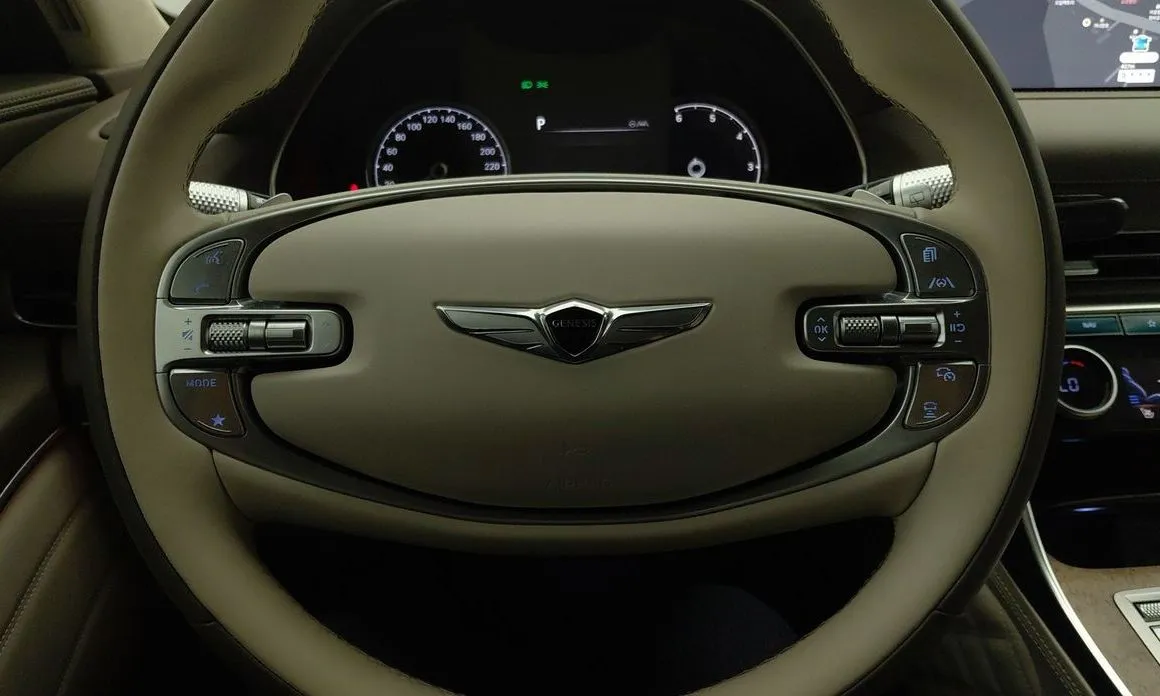 Genesis GV80 — фото 10