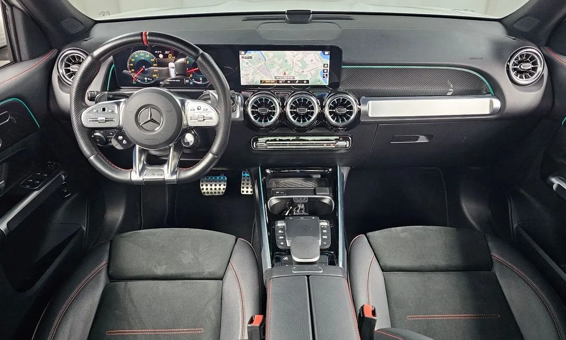 Mercedes-Benz GLB-Class — фото 10