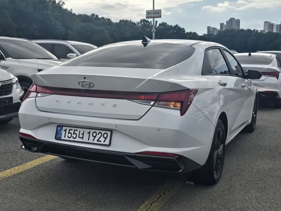 Hyundai AVANTE — фото 4