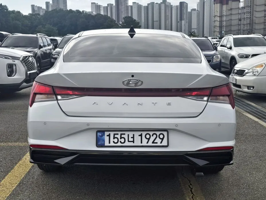 Hyundai AVANTE — фото 9