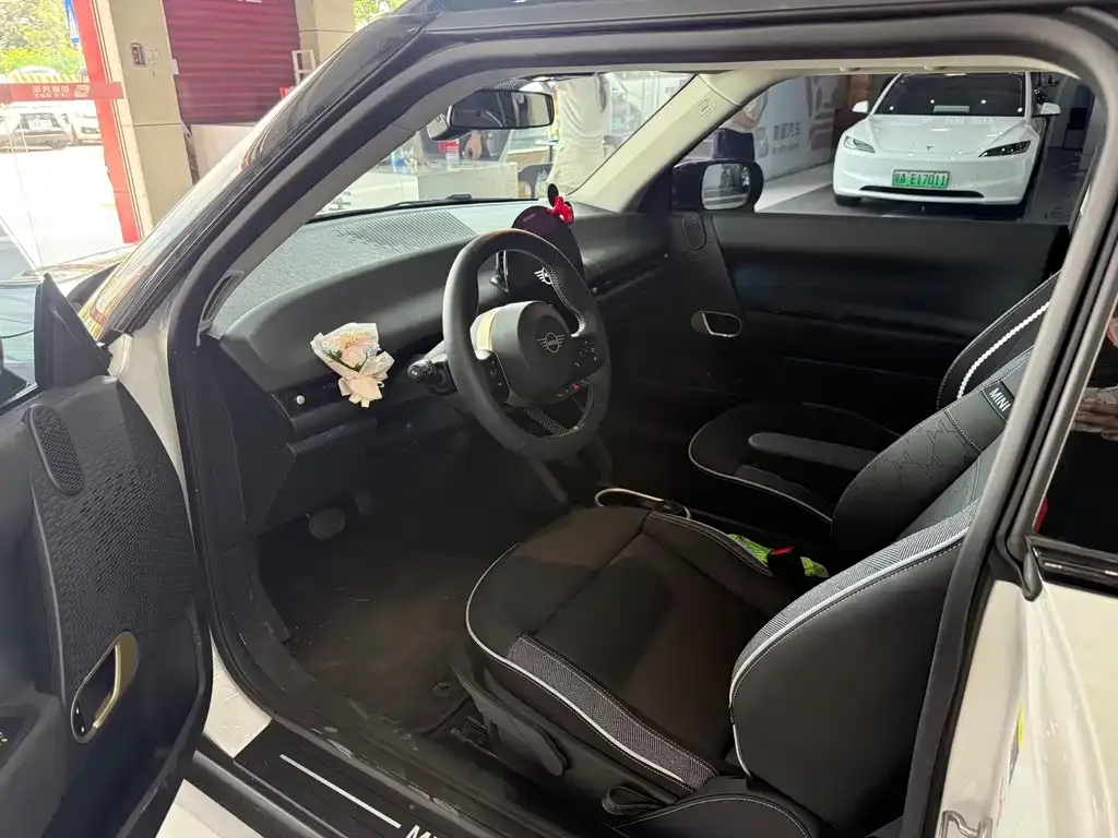 MINI Cooper EV 2025 из CN, фото 6