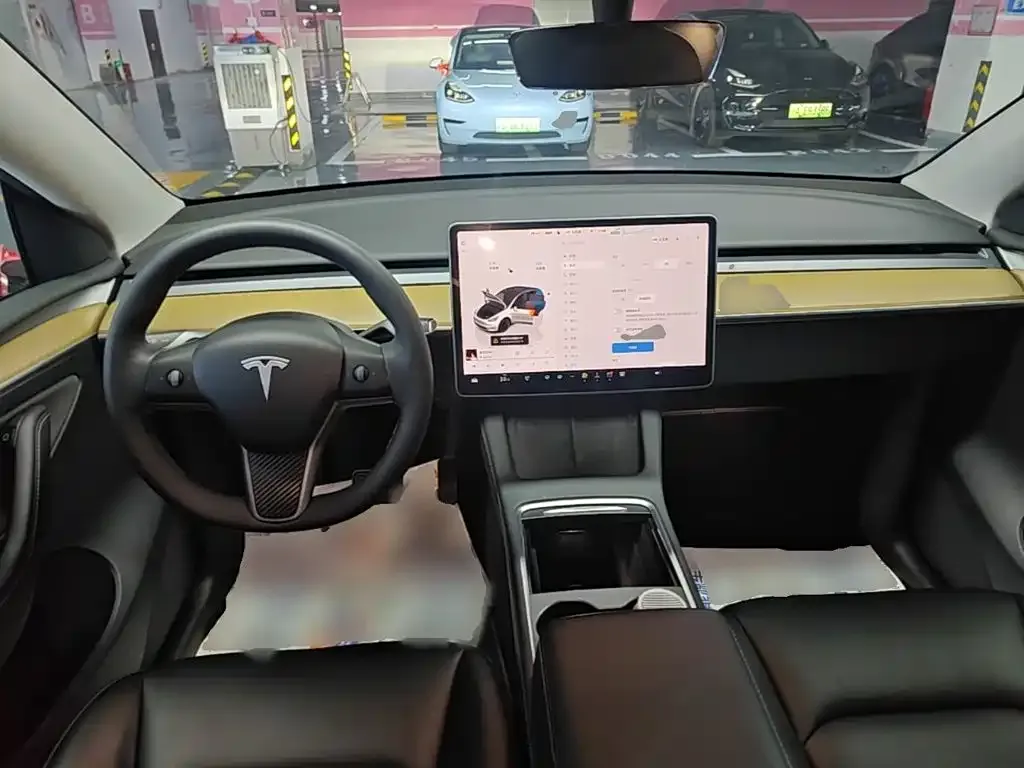 Tesla Model Y — фото 7