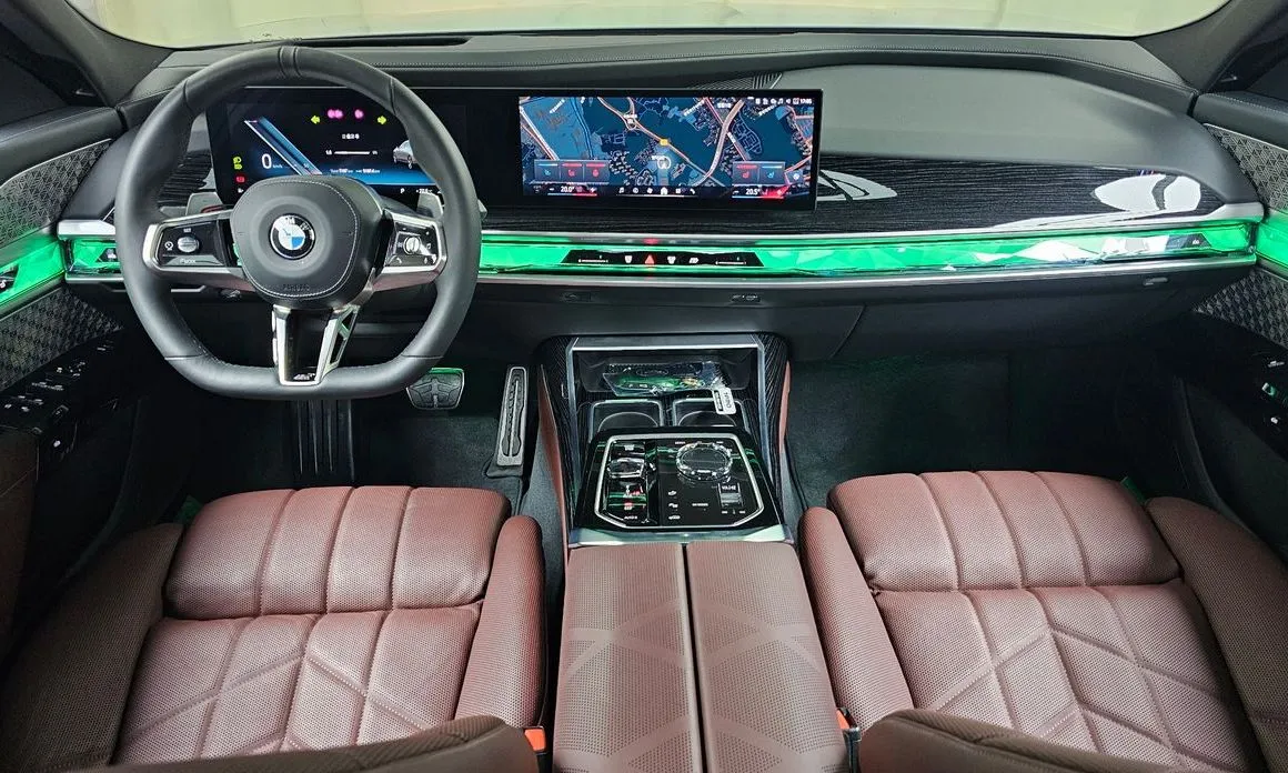 BMW 7-Series 2025 из KR, фото 4