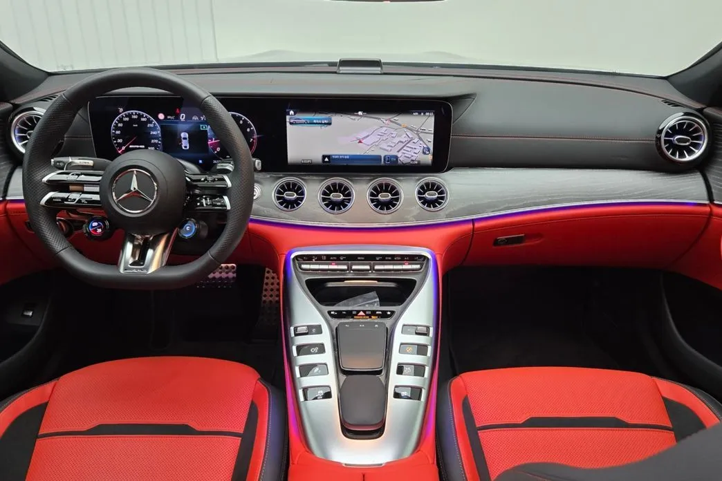 Mercedes-Benz AMG GT — фото 7