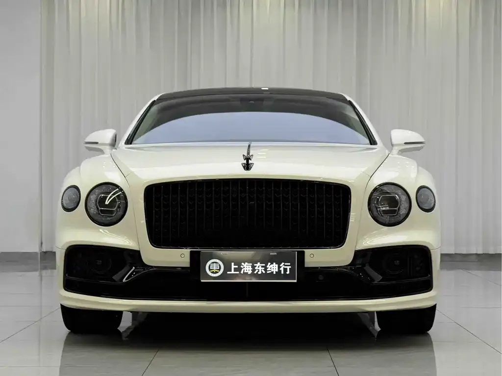 Bentley Flying Spur — фото 5