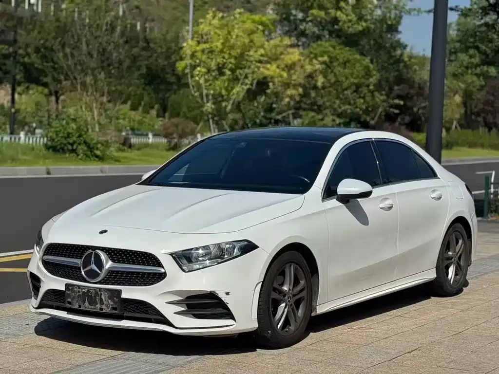 Mercedes-Benz A-Class — фото 1