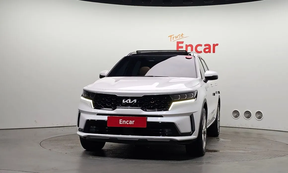 Kia Sorento — фото 6