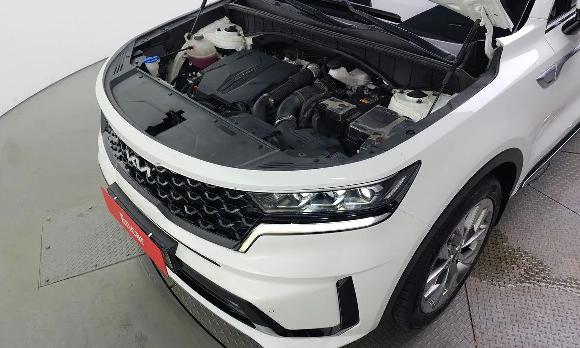 Kia Sorento — фото 9