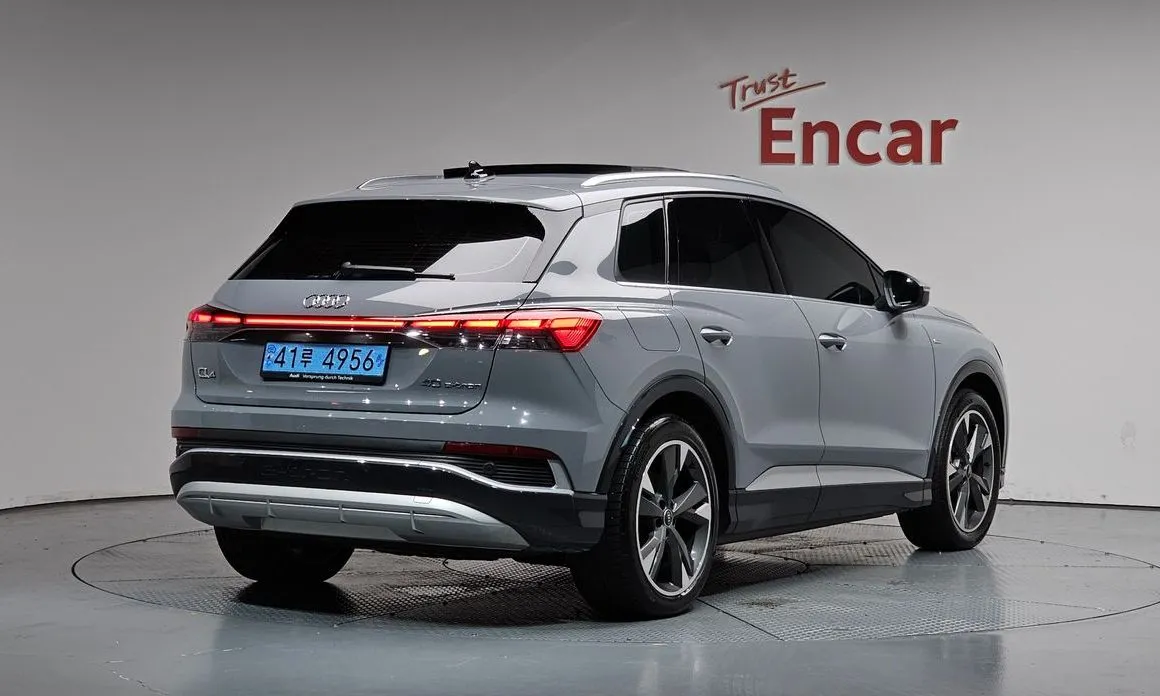 Audi Q4 e-tron 2023 из KR, фото 3