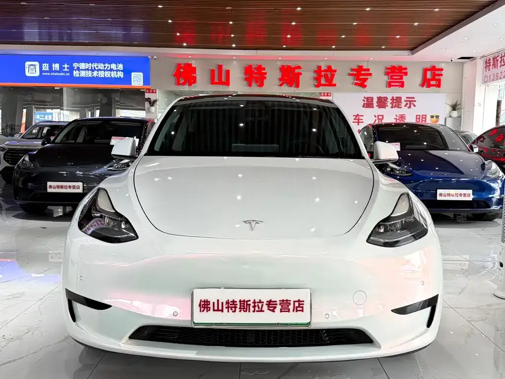 Tesla Model Y — фото 7