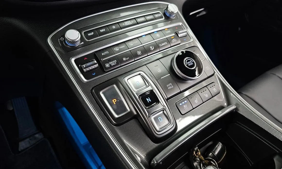 Hyundai Santafe — фото 8