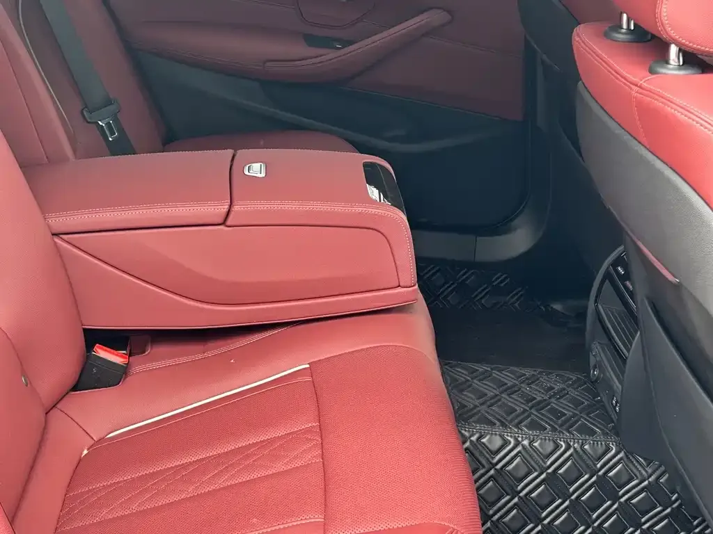 BMW 5 Series — фото 2