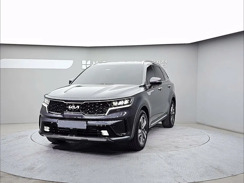 Kia Sorento — фото 1