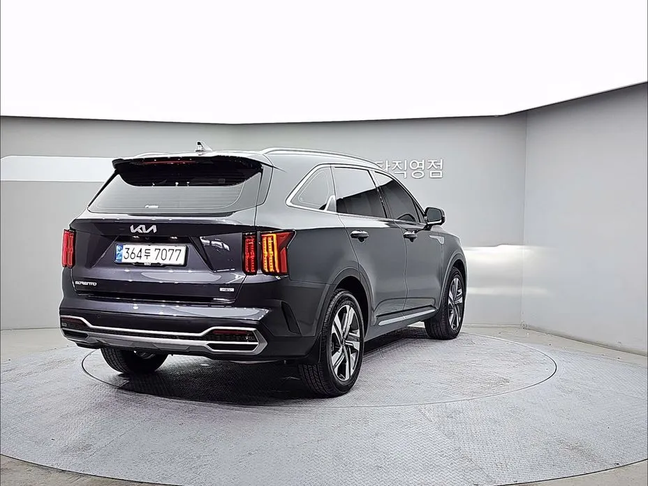Kia Sorento — фото 4