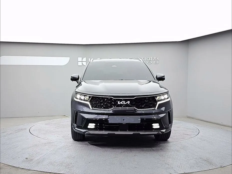 Kia Sorento — фото 7