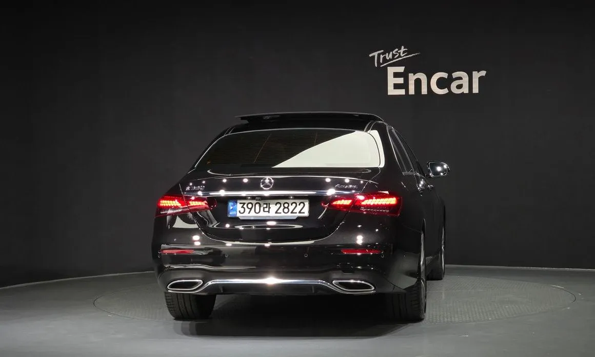 Mercedes-Benz E-Class 2021 из KR, фото 10