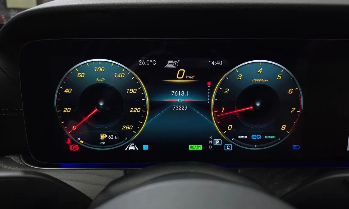 Mercedes-Benz E-Class 2021 из KR, фото 2