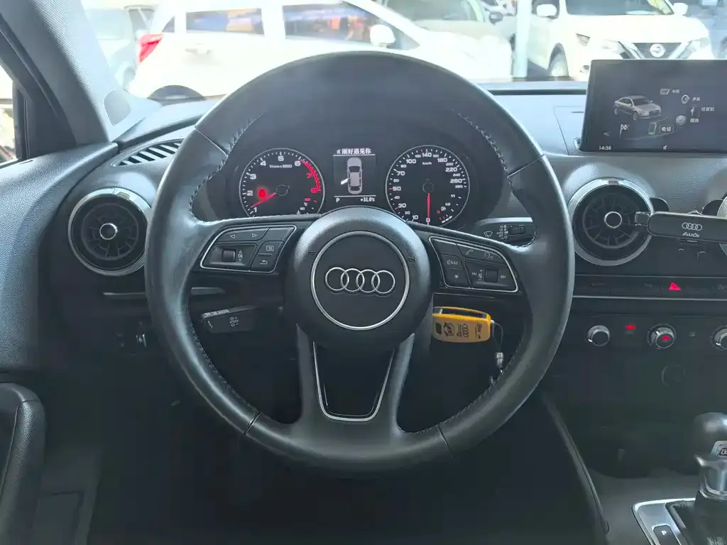 Audi A3 — фото 3
