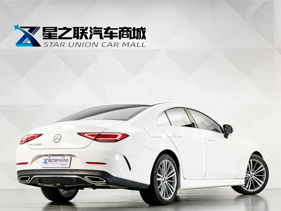 Mercedes-Benz CLS — фото 2