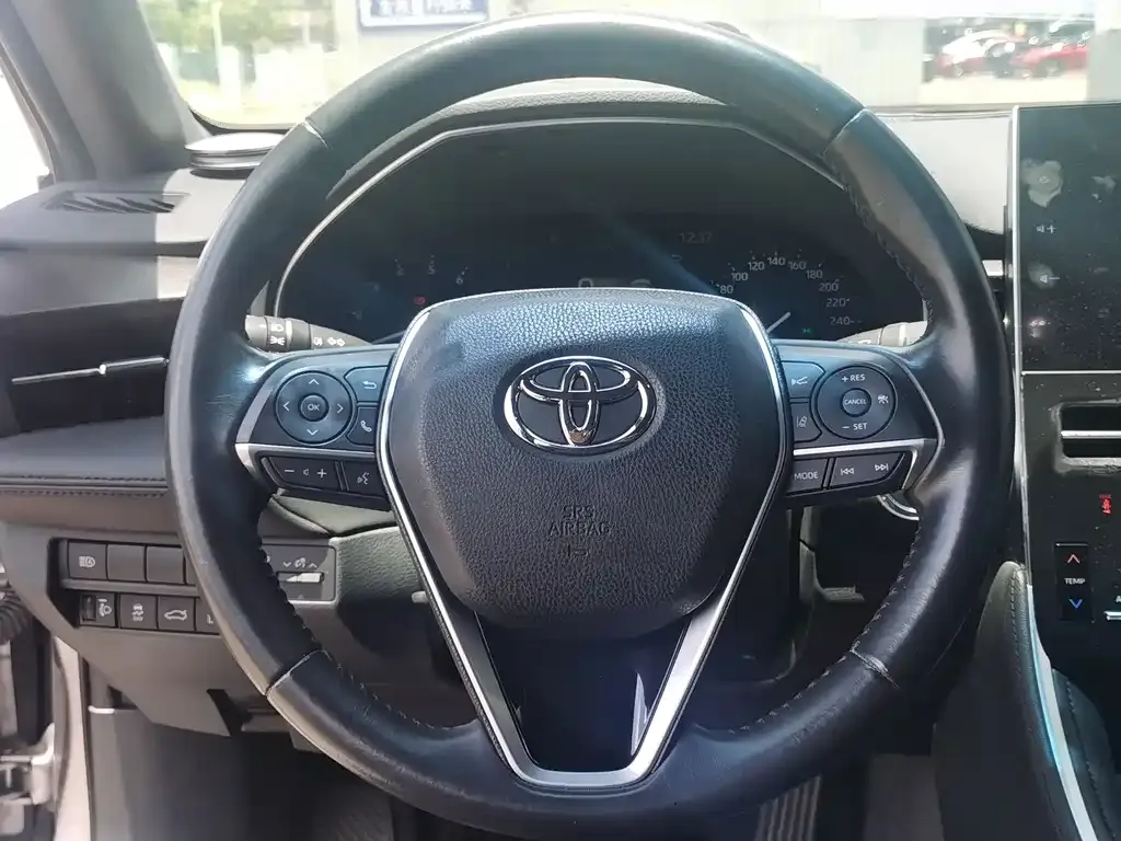 Toyota Avalon 2023 из CN, фото 5