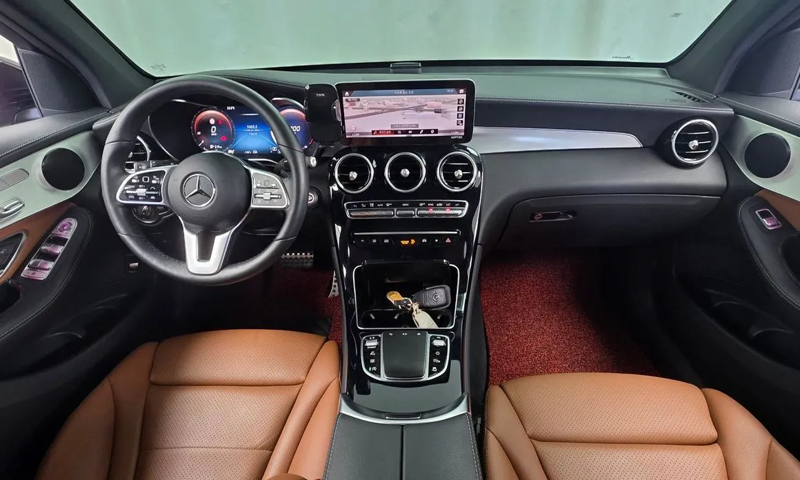 Mercedes-Benz GLC-Class 2021 из KR, фото 2