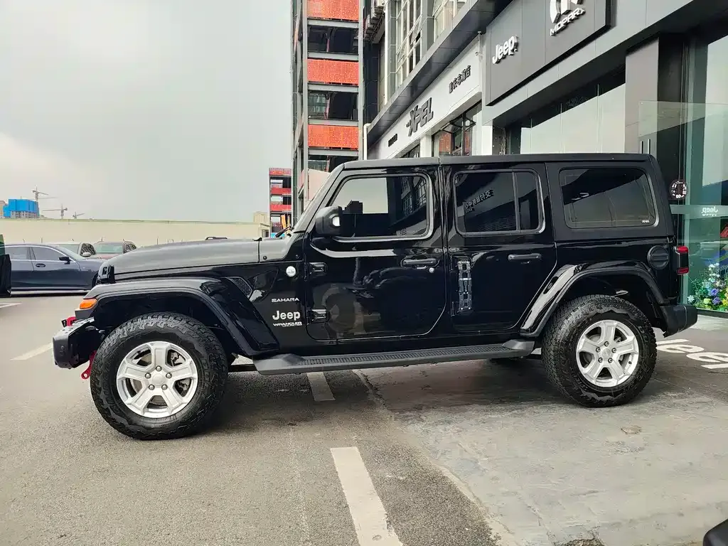Jeep Wrangler 2021 из CN, фото 3