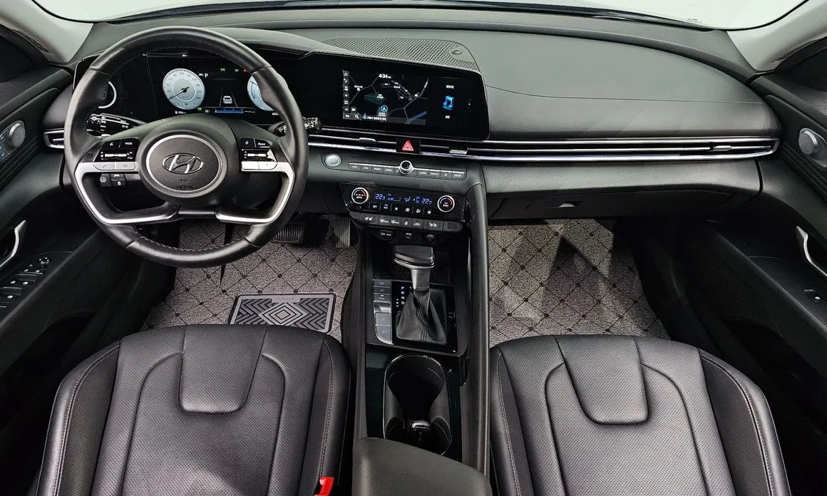Hyundai AVANTE — фото 8