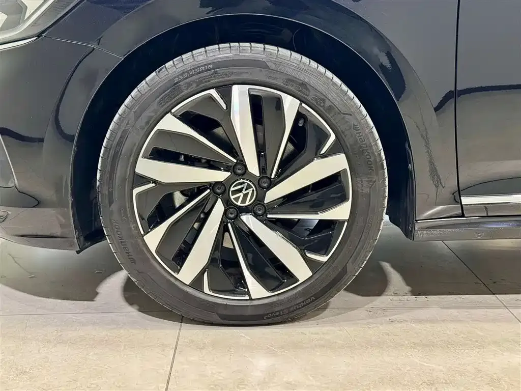 Volkswagen Passat — фото 2