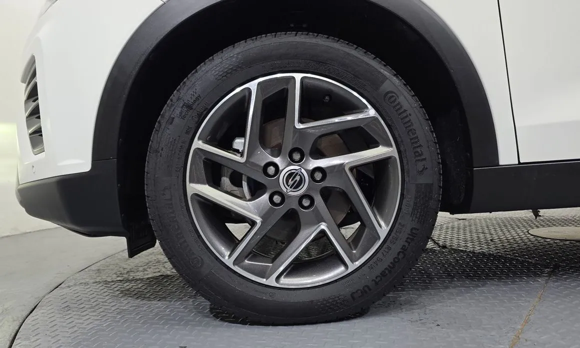 KG Mobility (Ssangyong) TIBOLI 2022 из KR, фото 5