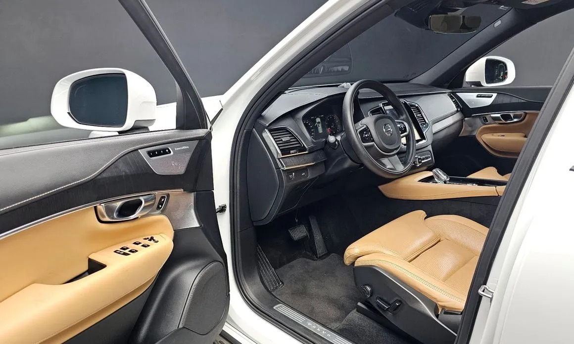Volvo XC90 2022 из KR, фото 3
